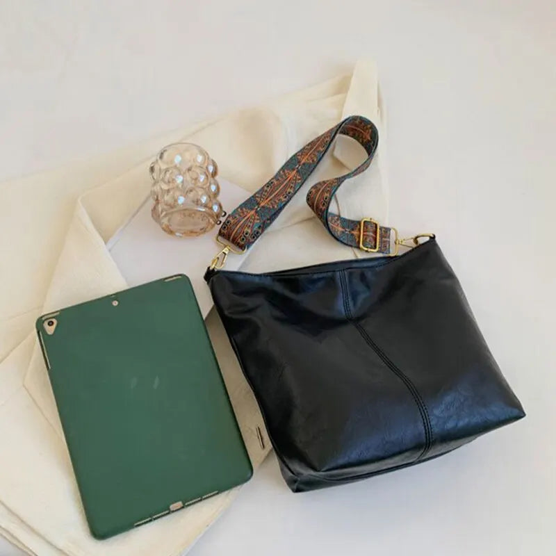 Bolsa Jani: Conforto e Estilo para Suas Aventuras Diárias