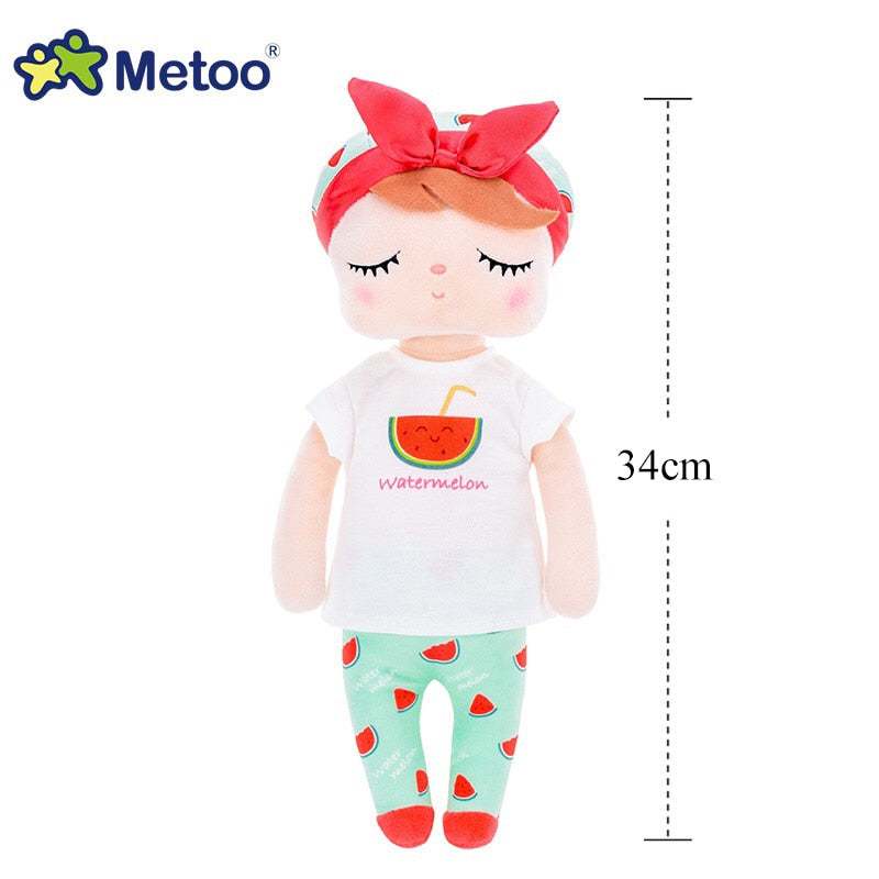 Boneca Metoo Colecionável - Brinquedo Único que Encanta e Acompanha as Crianças