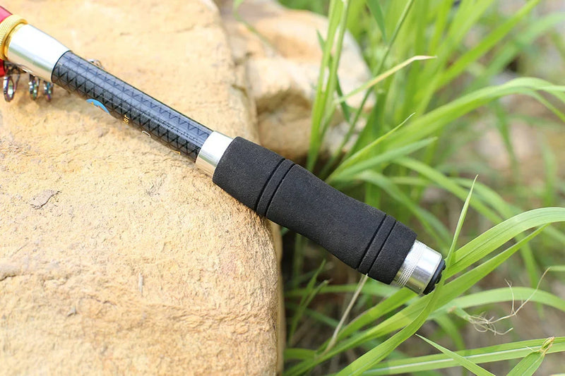 Vara de Pesca Telescópica Yernea em 99% Carbono – Leve e Versátil de 1.8 a 3.6m para Aventura Perfeita
