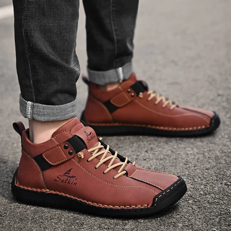 Bota Masculina de Couro Genuíno - Estilo e Conforto Para o Seu Dia a Dia