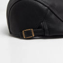 Boina Masculina de Couro Genuíno Theron - Estilo e Conforto para o Seu Dia a Dia