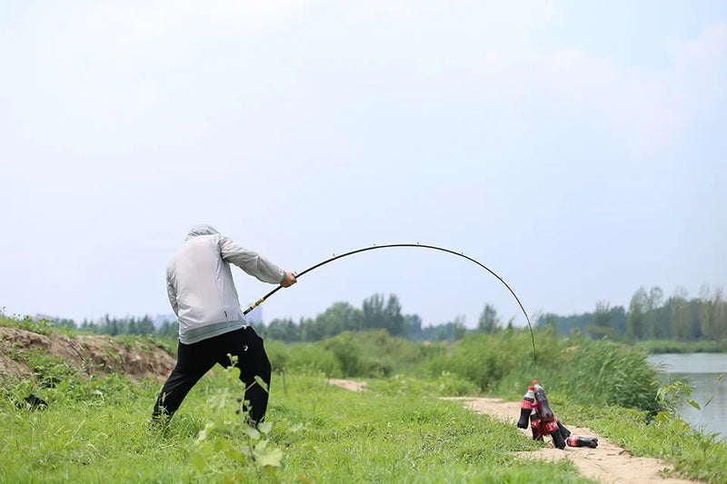 Vara de Pesca Telescópica Yernea em 99% Carbono – Leve e Versátil de 1.8 a 3.6m para Aventura Perfeita