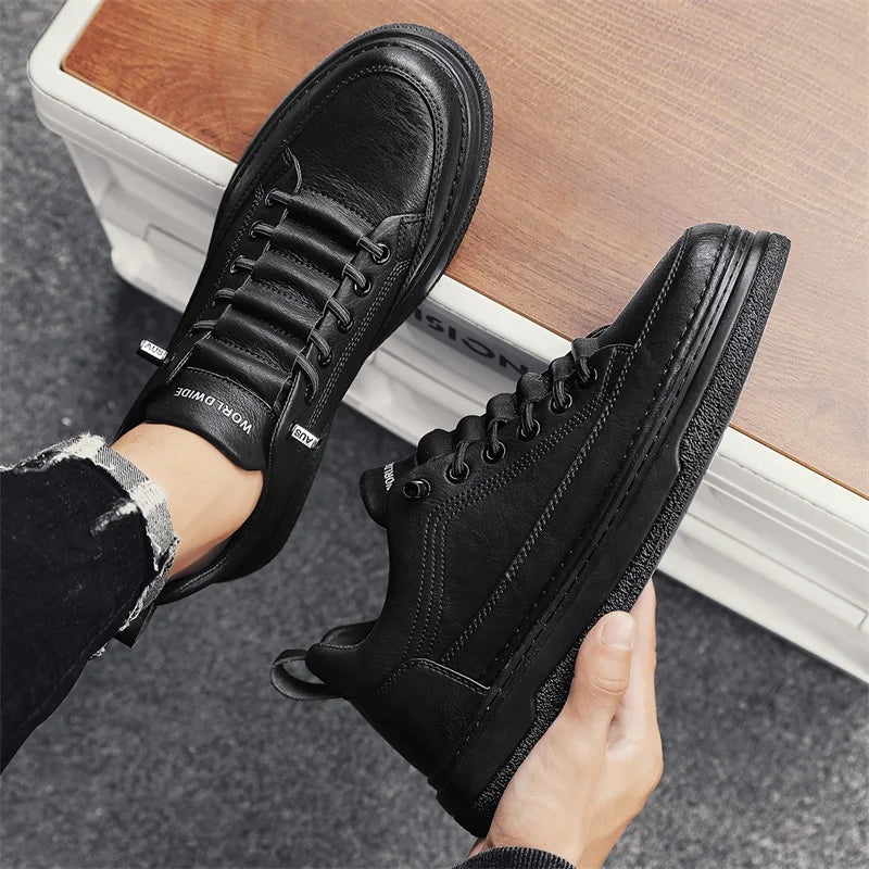 Tênis Casual Masculino em Couro Genuíno - Conforto e Estilo para o Seu Dia a Dia
