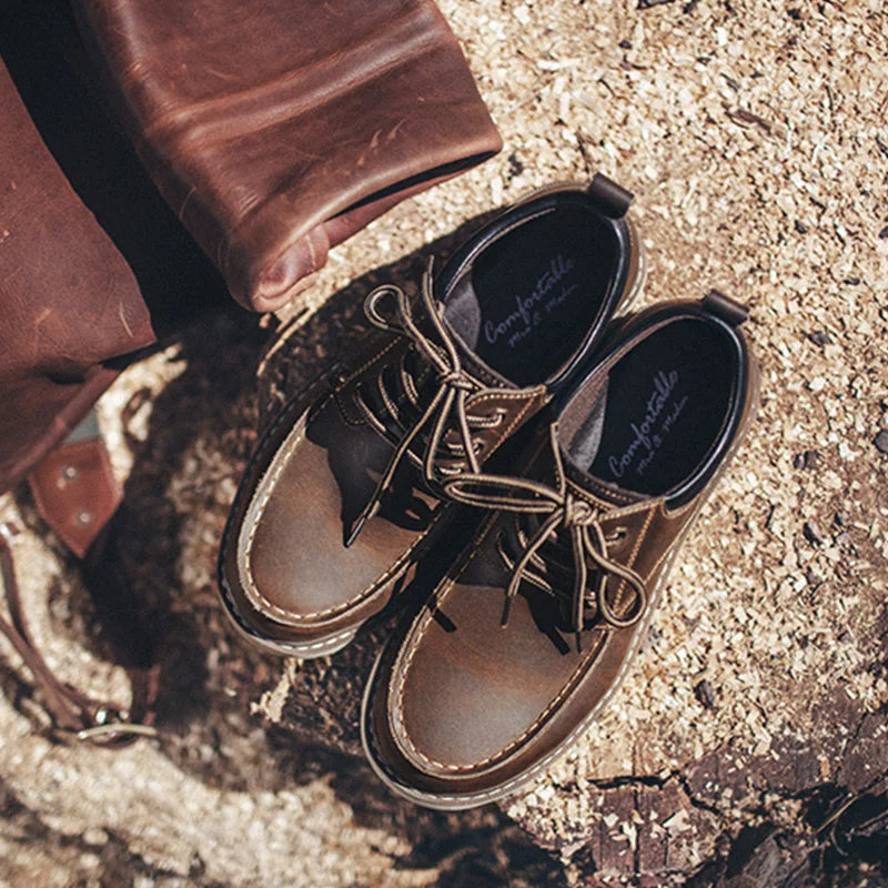 Sapato Masculino de Couro Moc Toe