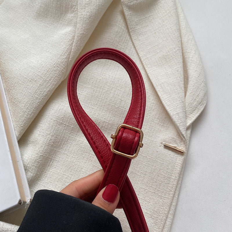 Bolsa Média Suzi – Praticidade e Estilo Para Seu Dia a Dia