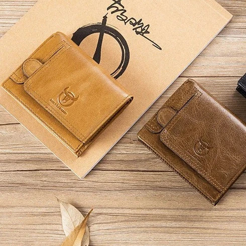 Carteira Masculina em Couro Genuíno - Estilo e Praticidade com Ferruci