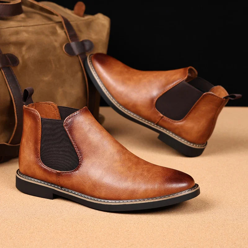 Bota Masculina de Couro Genuíno - Estilo e Conforto para o Dia a Dia