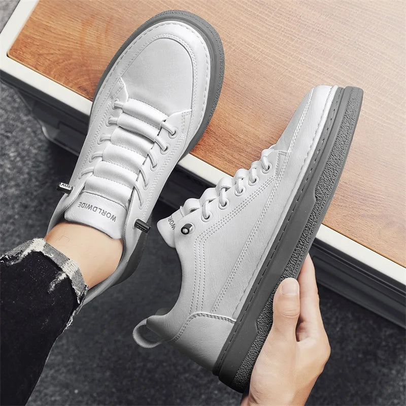 Conforto e Estilo: Tênis Masculino Casual em Couro Genuíno - Estevan Erican