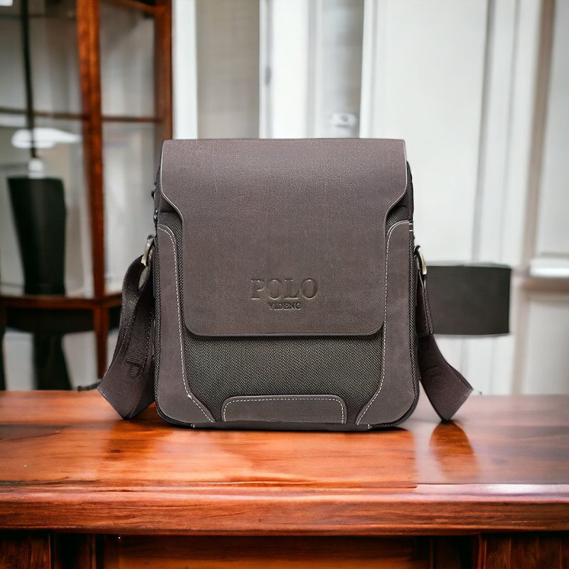 Bolsa Polo Pro em Couro Genuíno - Estilo e Praticidade Sempre ao Seu Lado