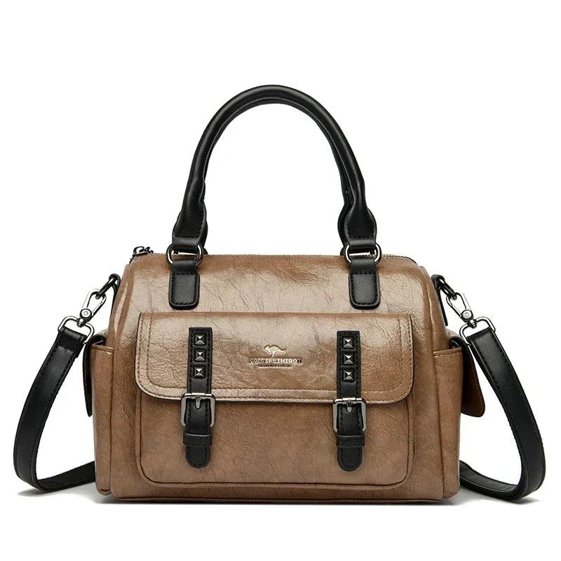 Bolsa Diva em Couro Legítimo - Elegância e Praticidade para o Dia a Dia