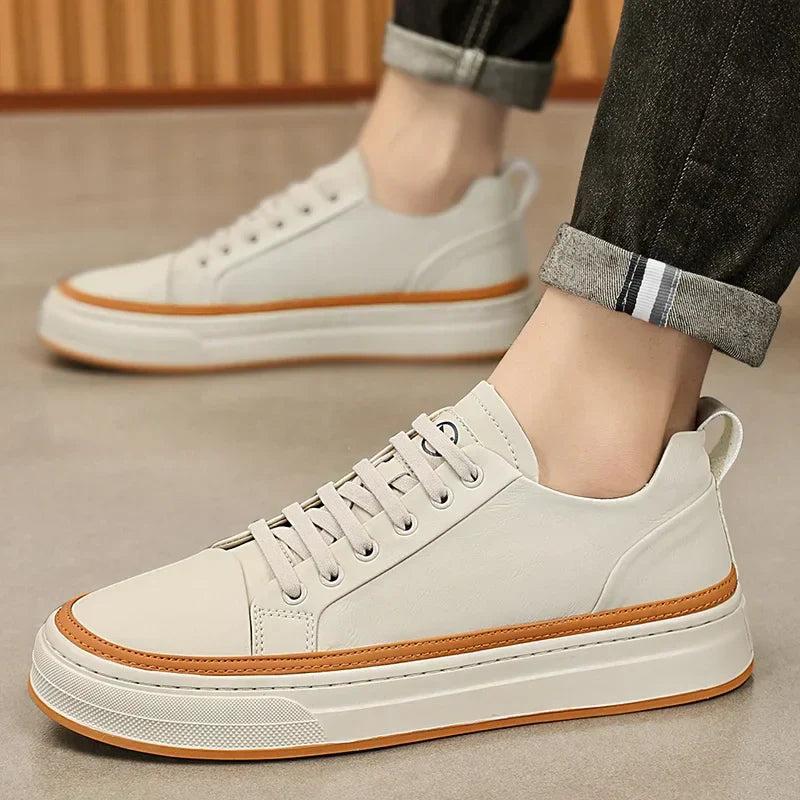 Tênis Masculino de Couro Genuíno - Estilo e Conforto para sua Rotina
