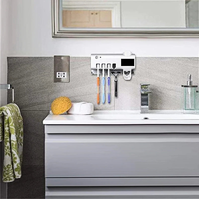 “Suporte com Luz UV para Esterilização Segura da Escova de Dentes”