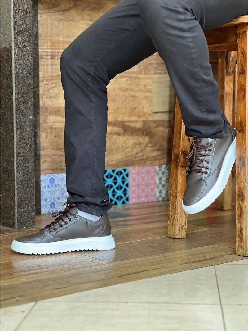 Tênis Masculino Casual Marrom Elegance