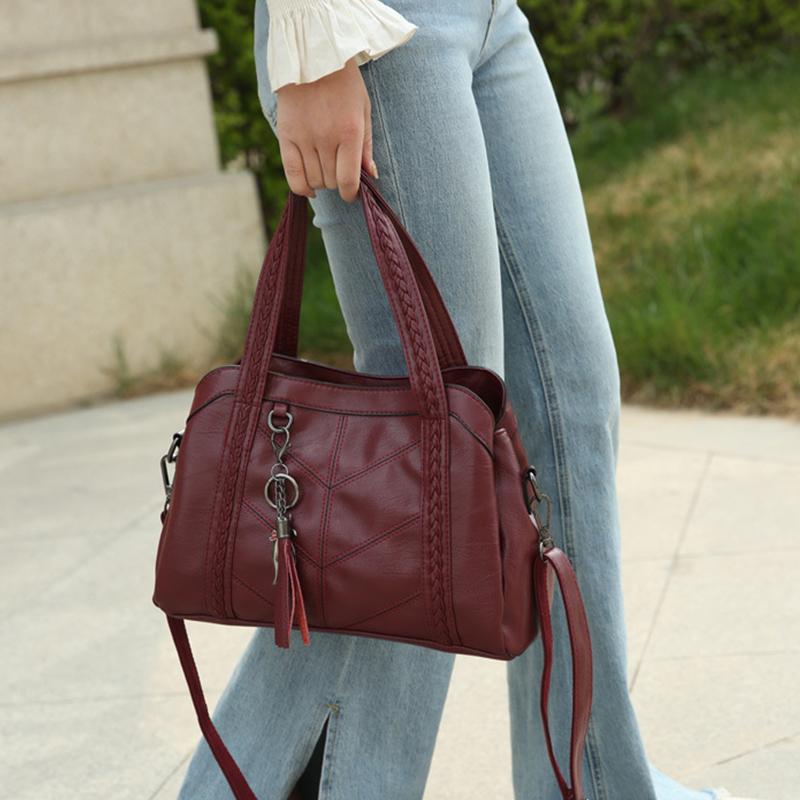 Bolsa Gina em Couro Legítimo - Praticidade e Elegância para o Seu Dia a Dia