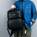 Mochila Jeep de Couro Genuíno - Estilo e Conforto para o Seu Dia a Dia