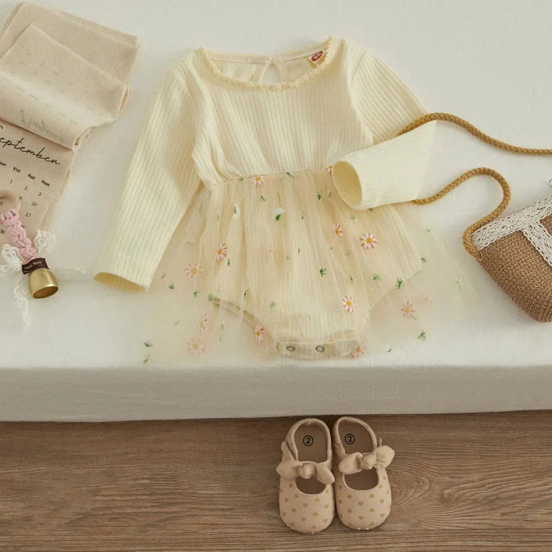 Body Infantil Amarelo com Estampa de Margarida para Conforto e Alegria