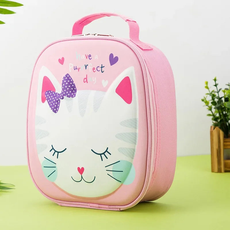 Bolsa Térmica Infantil com Estampa Divertida para Acompanhar as Aventuras dos Pequenos
