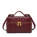 Bolsa Tiracolo Trançada em Couro Lorena: Estilo e Conforto para Seu Dia a Dia