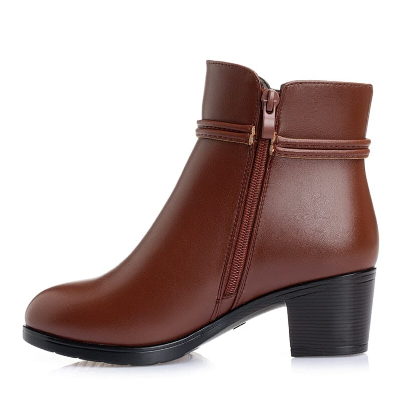 Bota Feminina de Couro Pelúcida - CozyChic