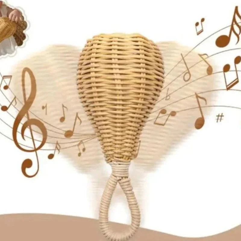 Brinquedo Sensorial Infantil em Rattan com Chocalho – Estímulos que Encantam e Desenvolvem