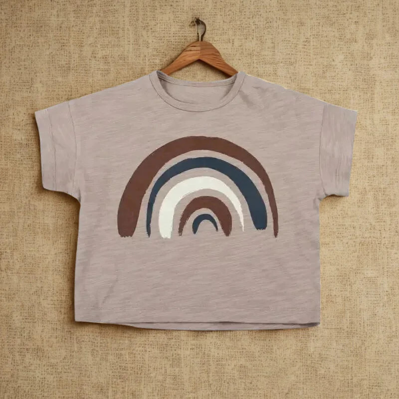 Camiseta Infantil Aquarela Lenogue: Estilo e Conforto para Pequenos Aventureiros