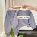 Conjunto Infantil Estiloso: Camisa Listrada e Calça Casual para Conforto e Liberdade