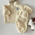 Conjunto Infantil Fleece: Conforto e Estilo para os Pequenos