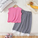 Conjunto Infantil Estampado: Regata com Laço e Calça Xadrez para Conforto e Estilo