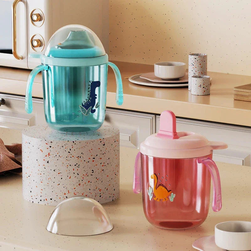 Copo Antivazamento Colorido para Crianças com Alça Prática Lenogue