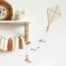 Teto de Sonhos: Pipa de Madeira Lenogue para Decoração Infantil