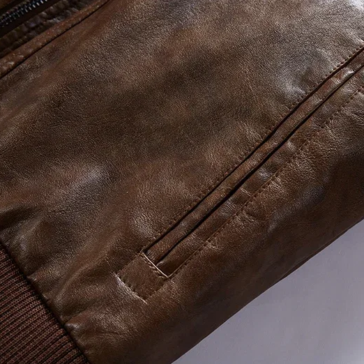 Jaqueta Masculina de Couro Genuíno - Estilo e Conforto MotorJack