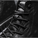 Bota Masculina de Couro Genuíno - Conforto e Estilo para o Seu Dia a Dia