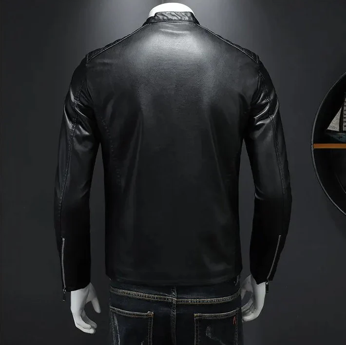 Jaqueta Masculina em Couro Genuíno Polle – Estilo e Conforto Para Aventureiros