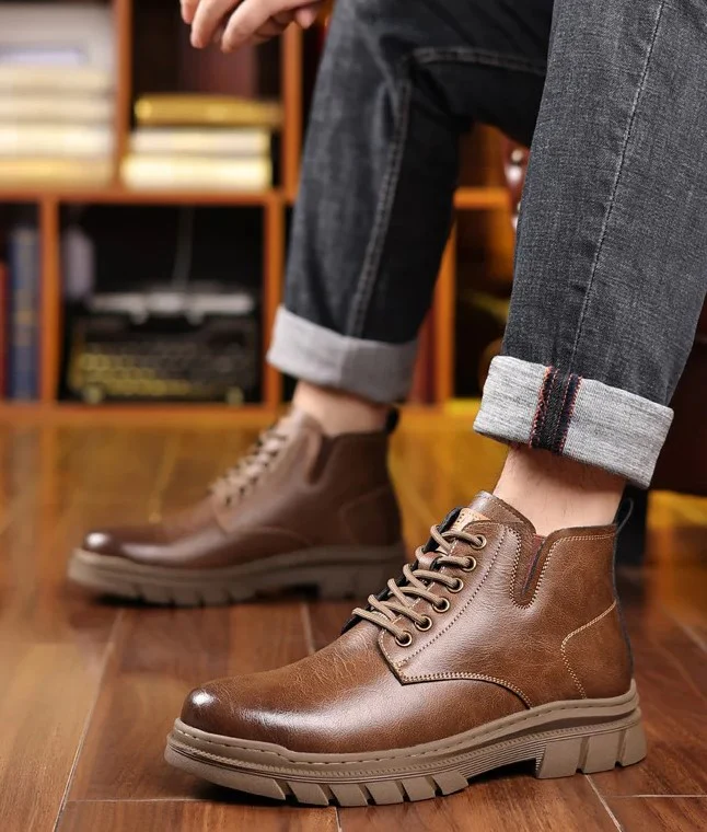 Bota de Inverno Masculina em Couro Genuíno - Conforto e Estilo para os Seus Dias Frios