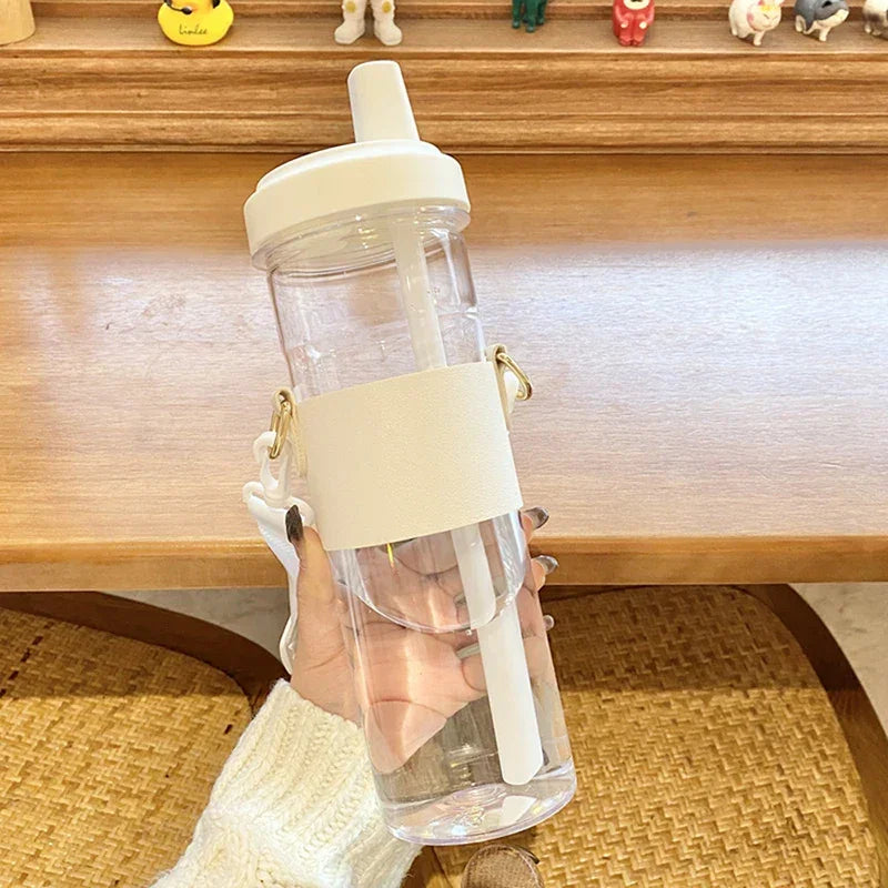 Garrafa Infantil com Canudo e Capa Protetora para Conforto e Praticidade