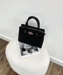 Bolsa Média Suzi – Praticidade e Estilo Para Seu Dia a Dia