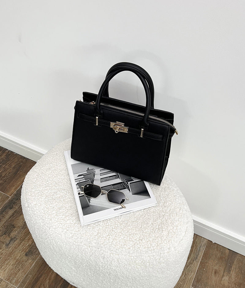 Bolsa Média Suzi – Praticidade e Estilo Para Seu Dia a Dia