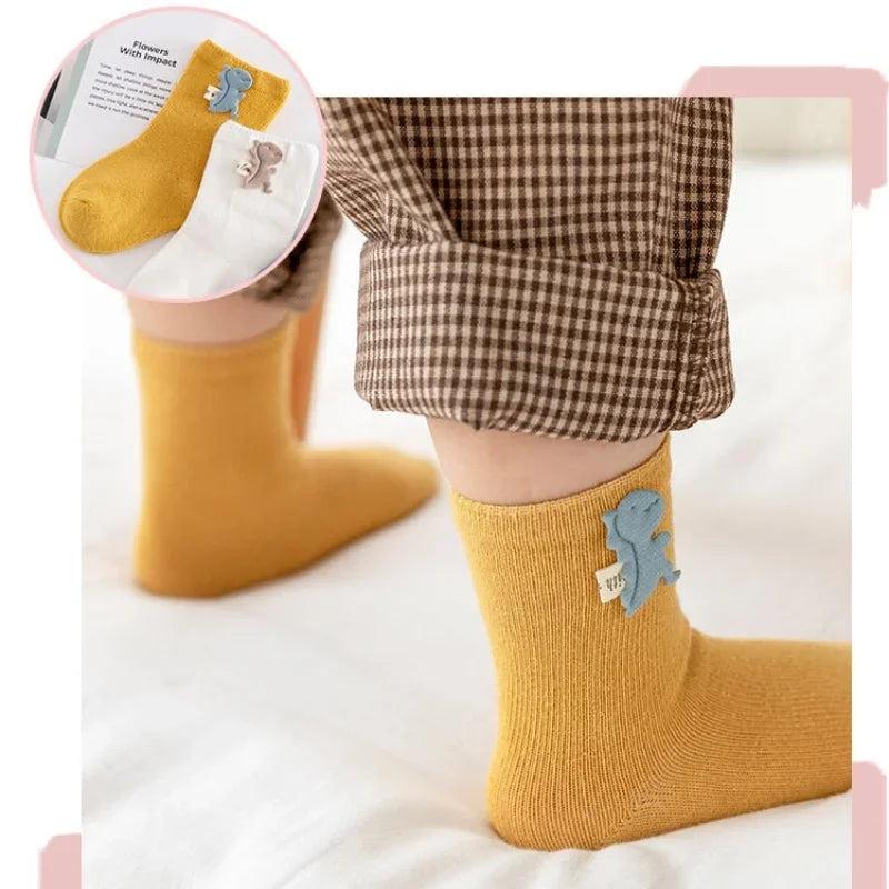 Conforto e Estilo: Kit com 3 Pares de Meias Infantis em Algodão Cartoon