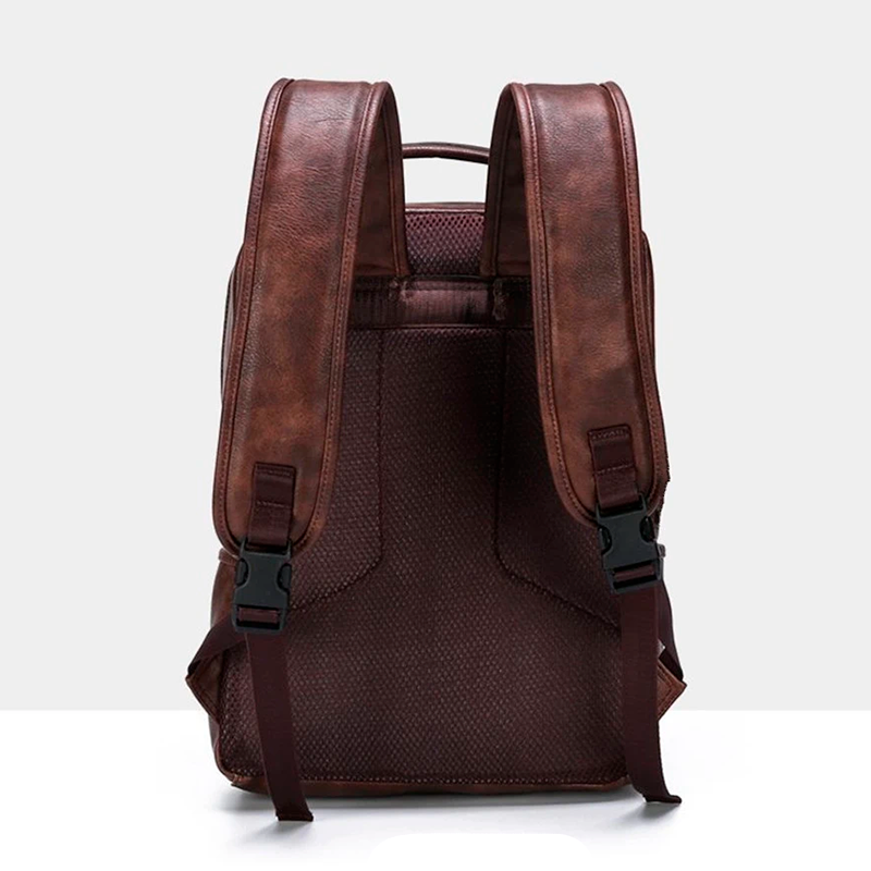 Mochila Buluo Premium em Couro Genuíno Jeep - Conforto e Estilo para Sua Rotina