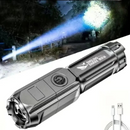 Lanterna Tática LED Recarregável: Iluminação Confiável e Impermeável para Aventuras Longas