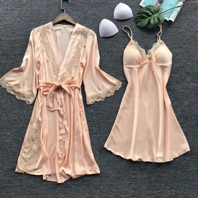 Conjunto Camisola + Robe em Cetim Charlotte