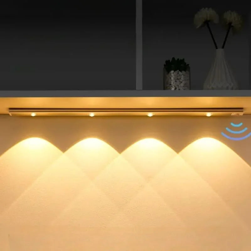 Iluminação Inteligente: Luminária LED com Sensor Magnético Lenogue para Conforto e Praticidade