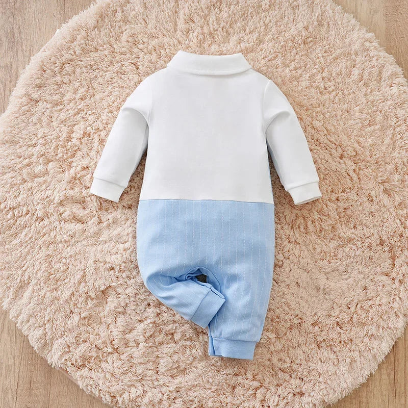 Macacão Infantil Gentleman em Algodão com Manga Longa e Gravata - Conforto e Estilo para Pequenos