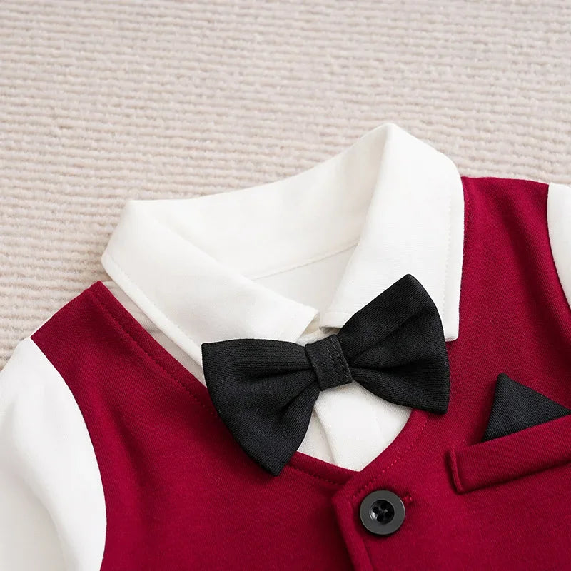 Macacão Infantil Masculino Estilo Gentleman com Laço e Gravata - Conforto e Elegância para Momentos Especiais
