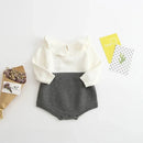 Macacão Romper Infantil em Tricot Preto e Bege - Conforto e Estilo para os Pequenos