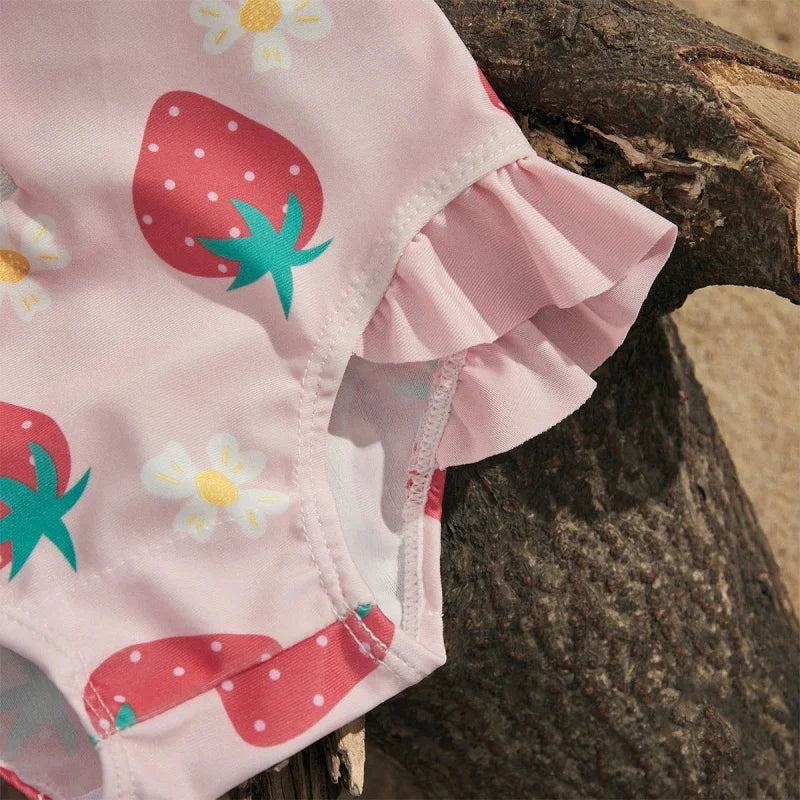 Maiô Infantil Rosa Alice: Conforto e Estilo Para Pequenas Aventureiras