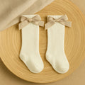 Meias Longas de Algodão para Crianças com Laço Elegante - Conforto e Estilo para Todos os Dias