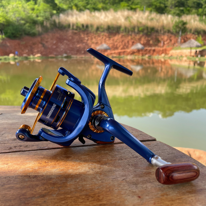 Molinete Shimano AzureSteel 13: Performance Superior e Resistência à Corrosão para Capturas de Até 10 kg