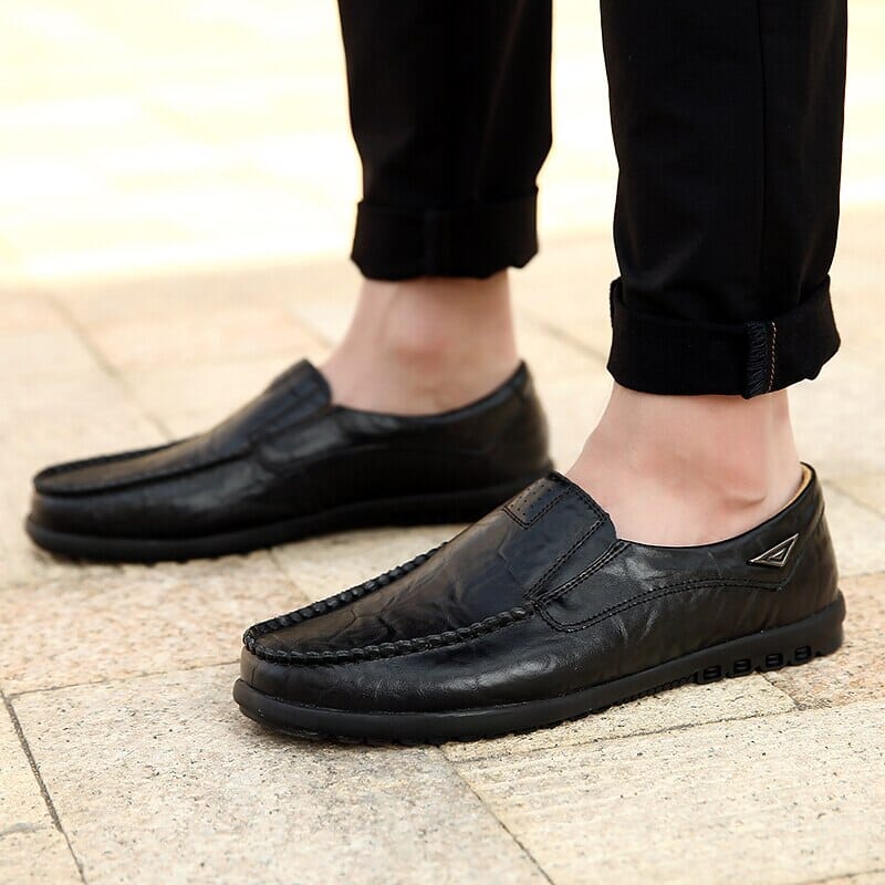 Mocassim Masculino de Couro Genuíno - Conforto e Estilo para o Dia a Dia