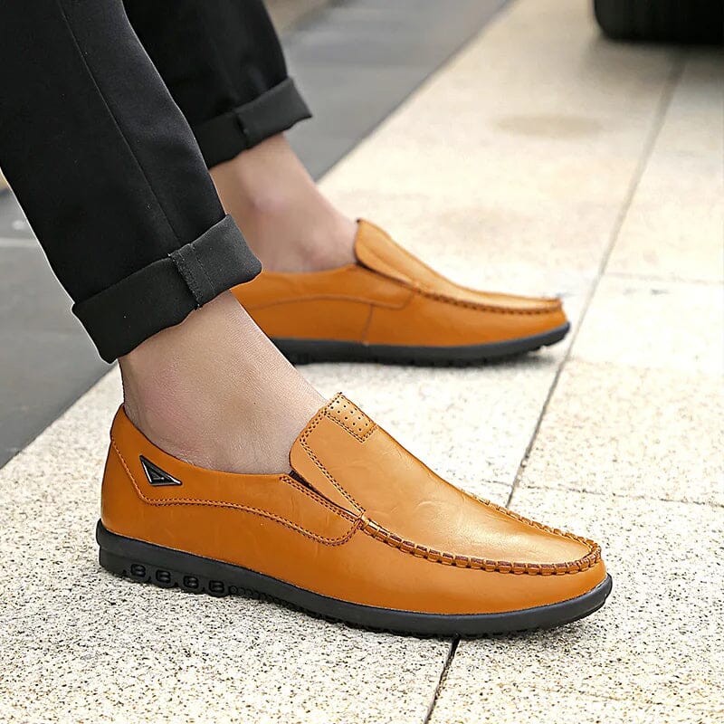 Mocassim Masculino de Couro Genuíno - Conforto e Estilo para Momentos Especiais